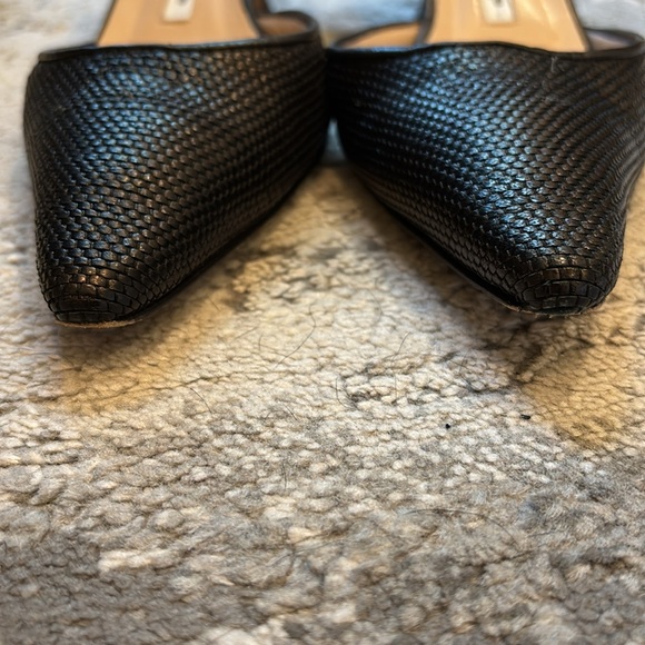 Manila Blahnik Raffia Pointed Toe Kitten Heel Slingbacks - Picture 11 of 11